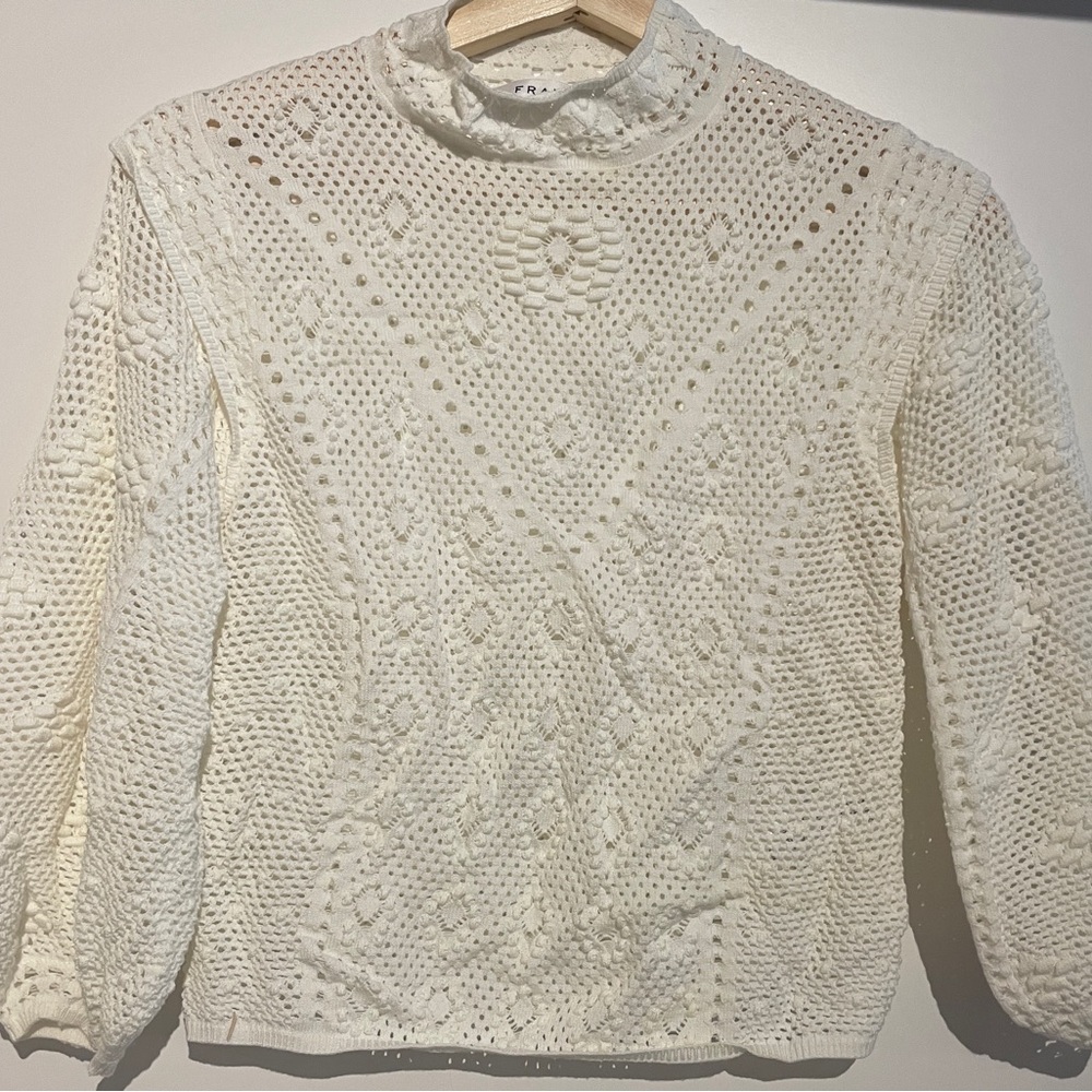 Frame crochet top